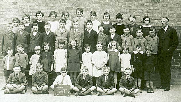 Bishop Wilton School Photo 1928